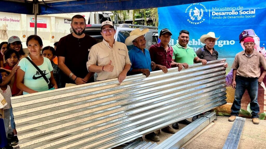 UN TECHO MÁS SEGURO PARA 160 FAMILIAS EN ZACAPA